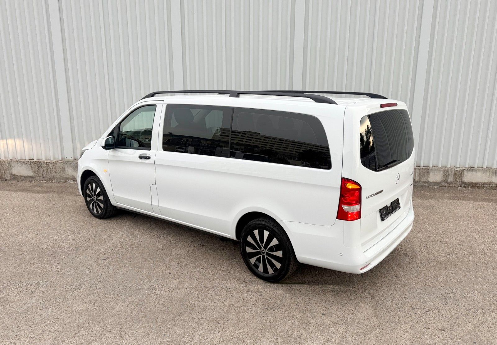 Mercedes-Benz Vito Tourer CDI 4Matik lang PRO 8 Sitz Navi TOP! foto 7