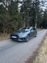 Audi A4 40 TDI S tr. quattro S line Avant Garantie 