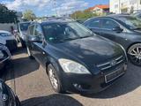 Kia cee'd Sportswagon 1.6 - Kia aus 2009: Cee D
