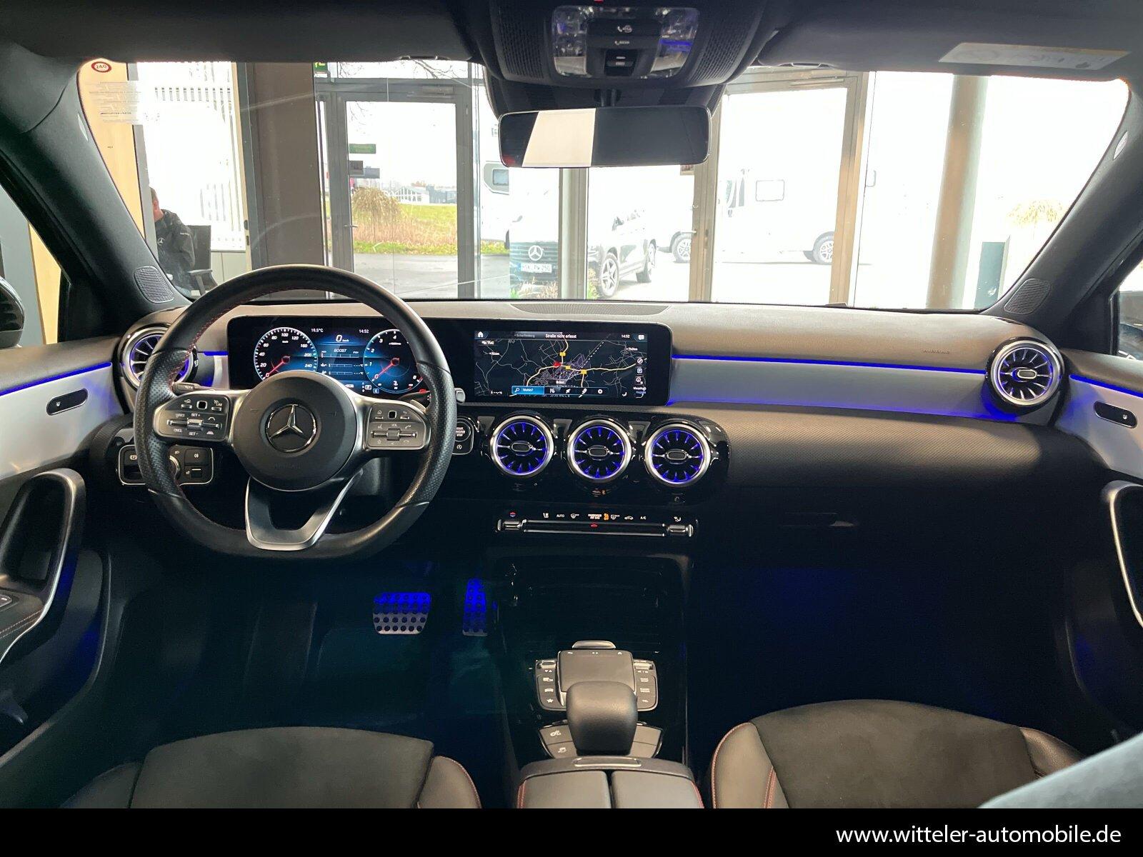 Mercedes-Benz Mercedes-AMG A 35 4MATIC LED/PANO/Night/Sound-S