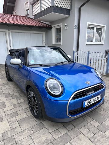 MINI Cooper S Cabrio Favoured Trim Paket XL