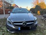Mercedes-Benz CLA 180 - - gebrauchte Mercedes-Benz CLA 180 aus dem Jahr 2013