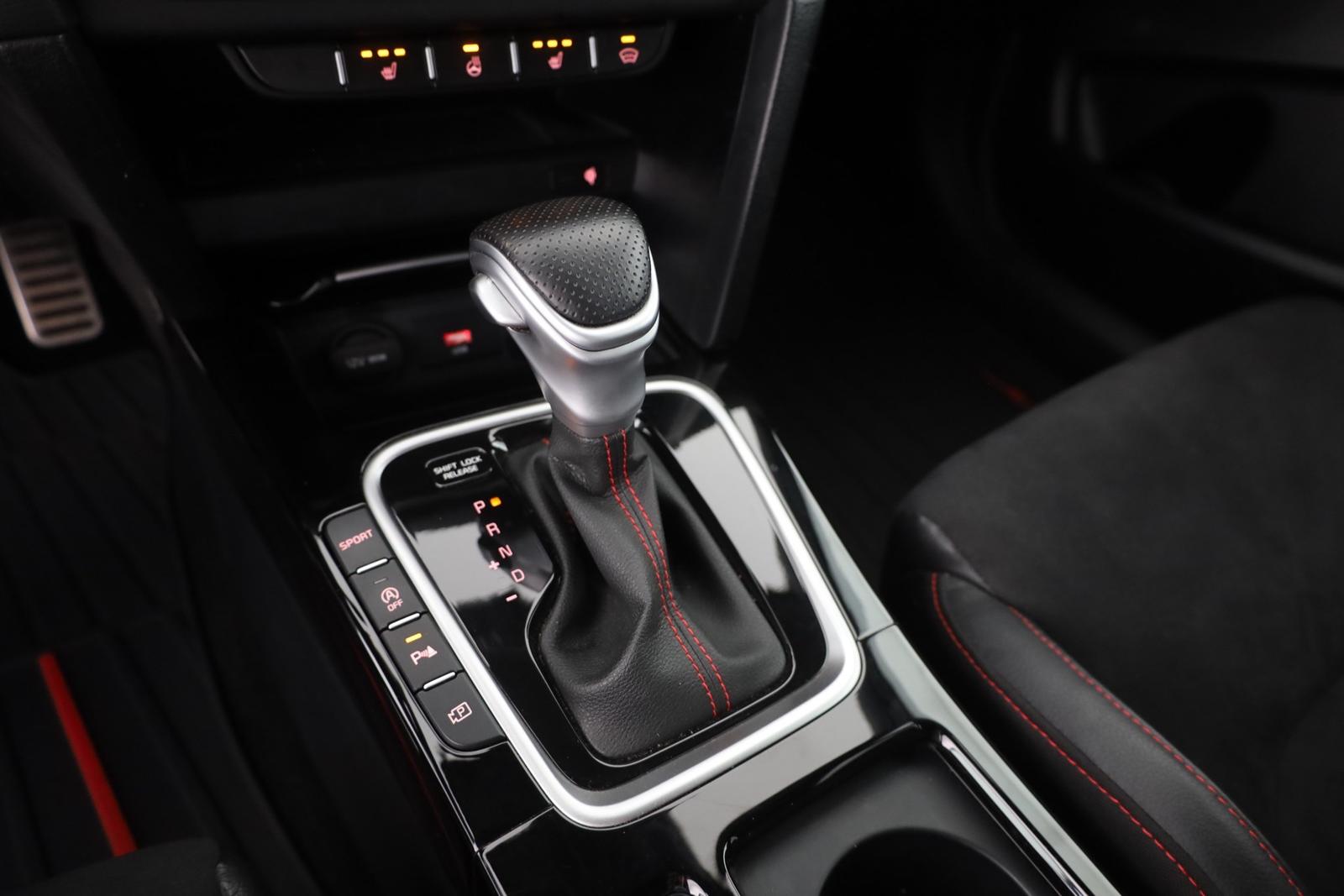 Kia ProCeed 1.6 T-GDI GT LED Navi AHK Kamera DAB ACC