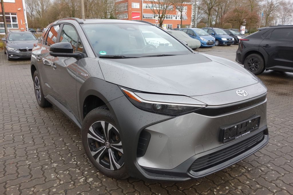 Angebot ansehen Toyota bZ4X