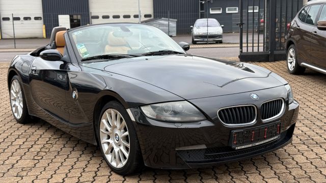 BMW Z4 Roadster 2.5i*LEDER*NAVI*BIXENON*STZHZG*KLIMA