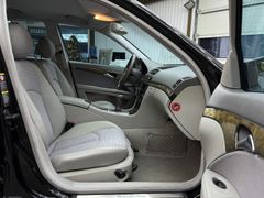 Fahrzeugabbildung Mercedes-Benz E 240 Lim. / Avantgarde Xenon Sitzheizung Klima