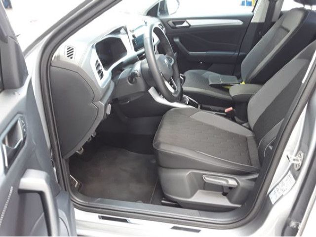 Volkswagen T-Roc GOAL 1.0 TSI STDHZG NAVI LED SHZ DAB 17 foto 5
