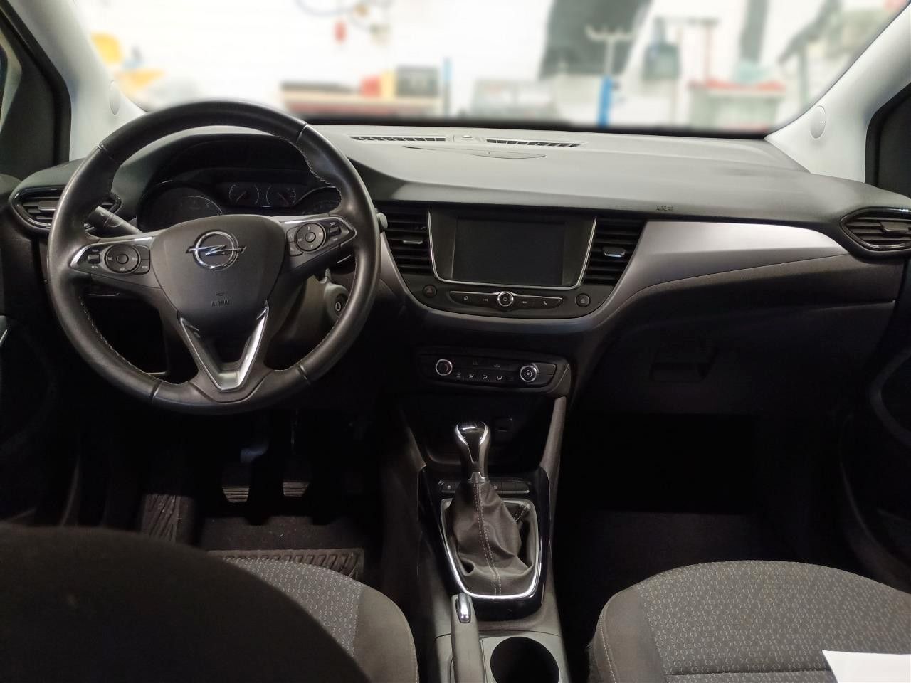 Fahrzeugabbildung Opel Crossland (X) 1.2 EDITION NAVI/LED/KAMERA/TEMP.