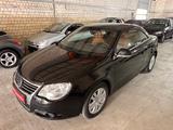 Volkswagen Eos 1.4 Turbo Leder Sportsitze Klimaaut PDC Temp - Volkswagen Eos: Turbo
