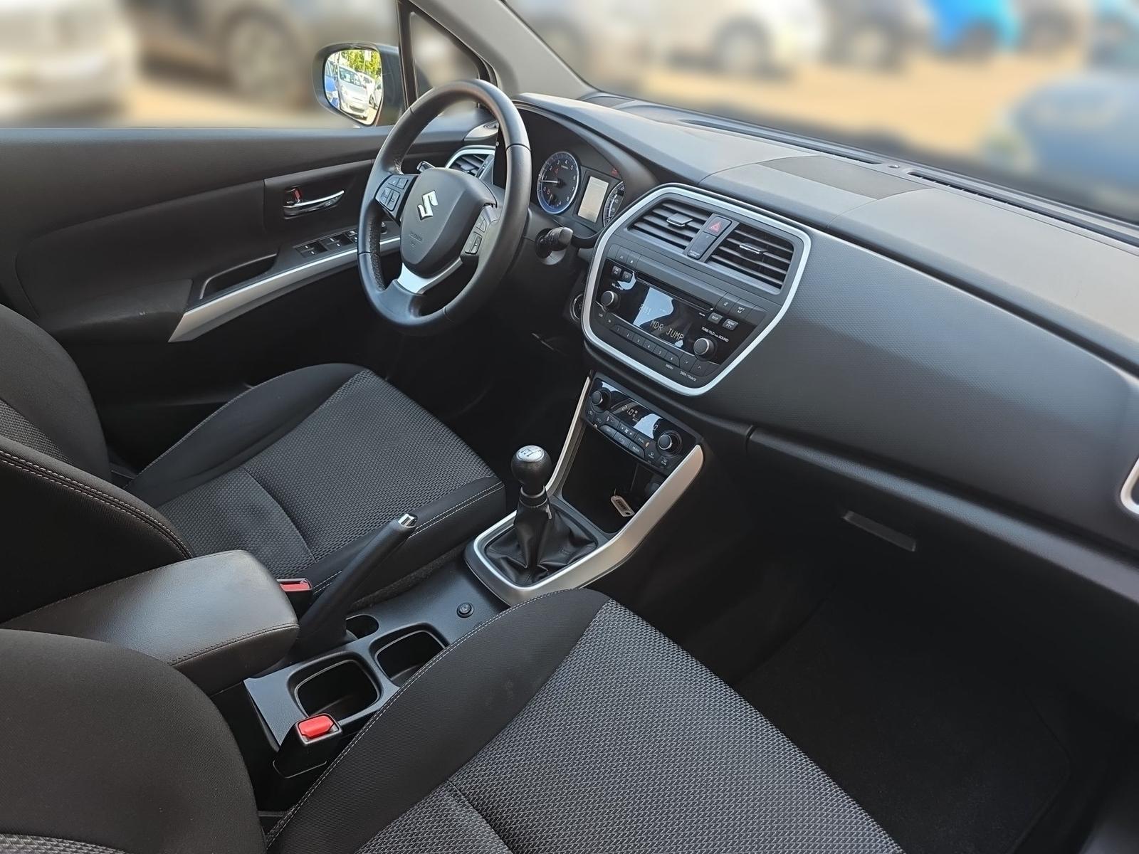 Suzuki SX4 1.6 4x4 Club Sitzheizung PDC Keyless