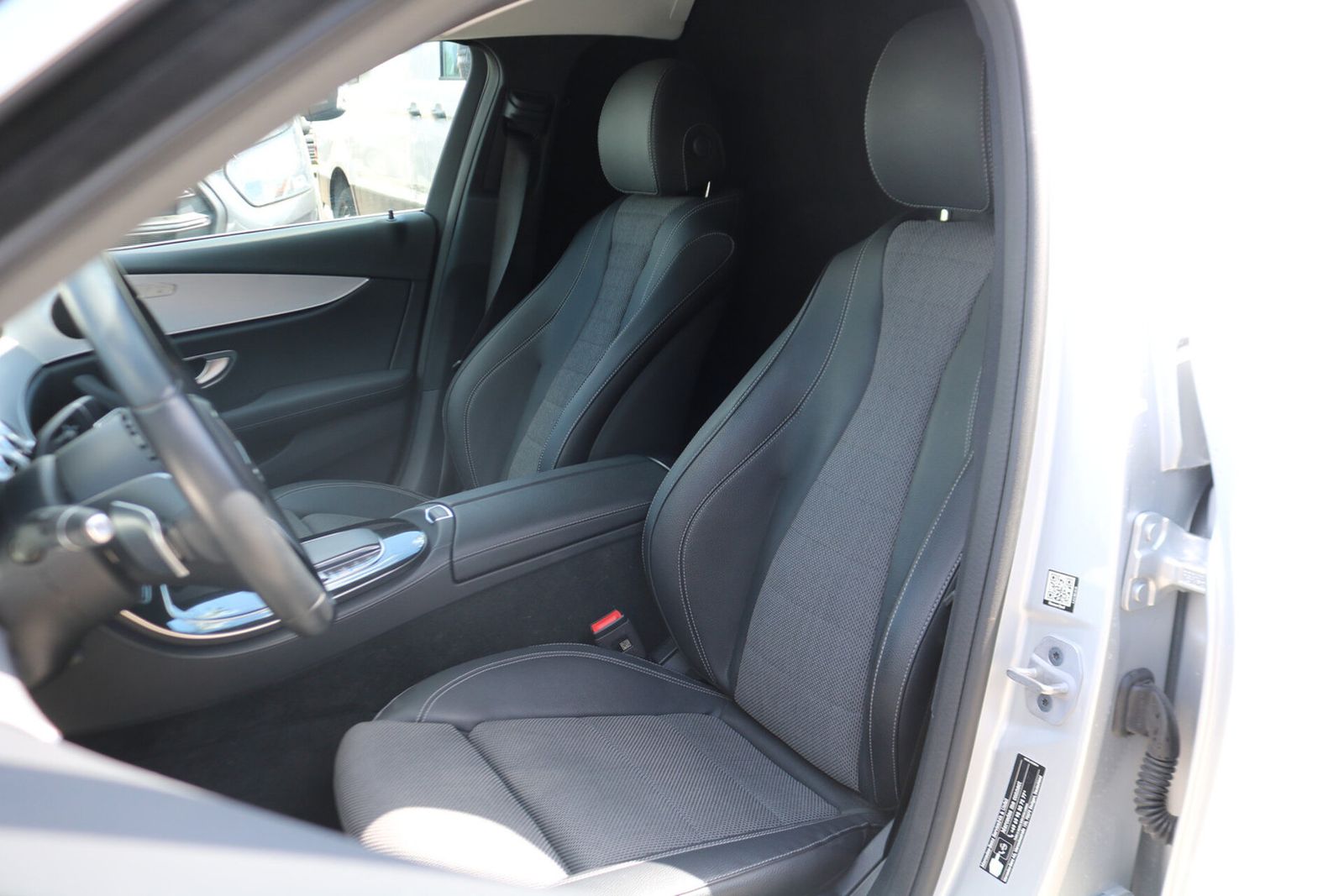 Mercedes-Benz E 200 Bestattungswagen Leichenwagen imagem 2