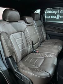 Fahrzeugabbildung Ssangyong REXTON 2.2D Sapphire*SONDERLACKIERUNG BLACKLINE*