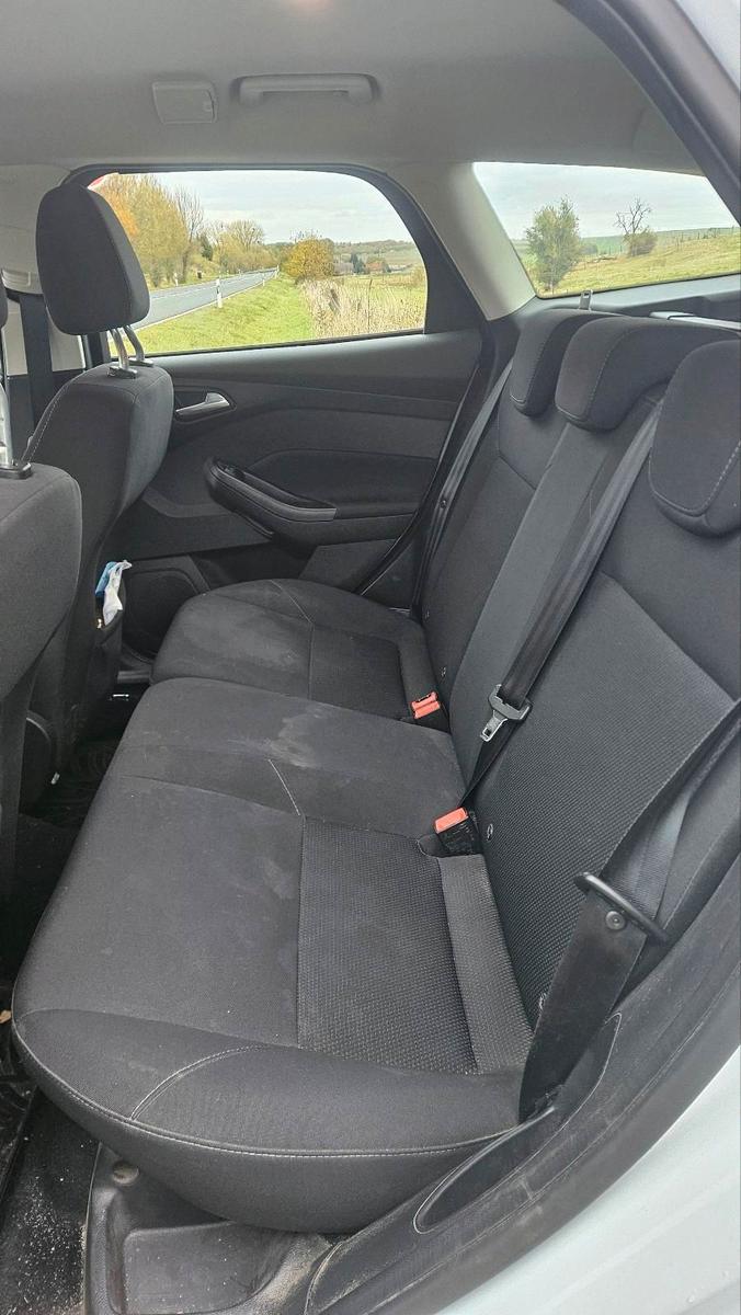 Ford Focus 2015 — photo 7