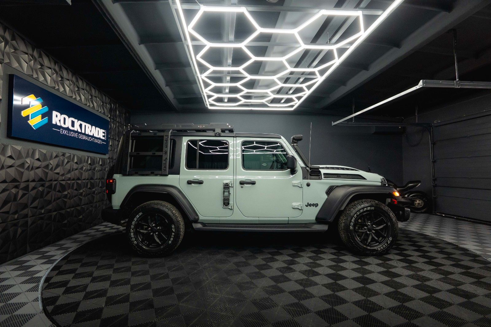 Fahrzeugabbildung Jeep Wrangler 2.0 T UNLIMITED SPORT S OFFROAD 4x4 LED