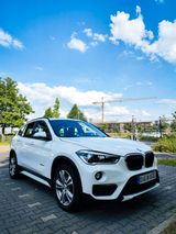 BMW X1 sDrive20i in Top-Zustand - BMW X1 Gebrauchtwagen Bonn