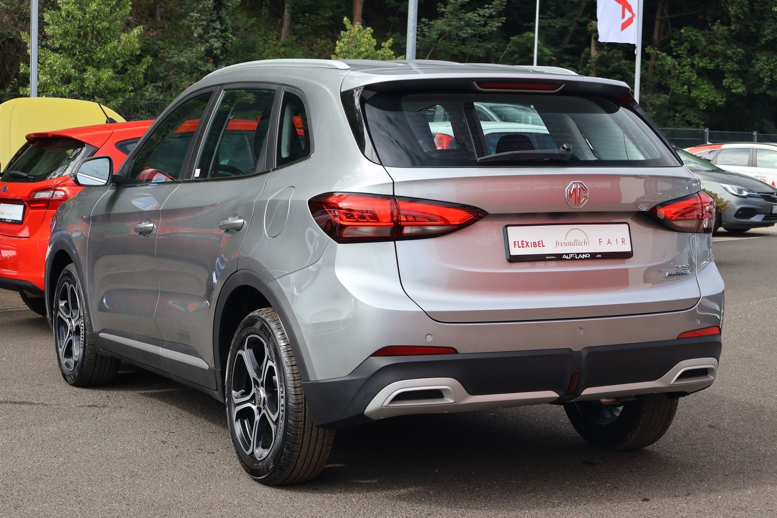 MG ZS