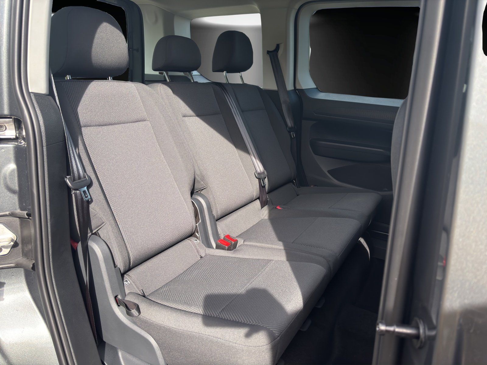 Fahrzeugabbildung Ford Tourneo Connect 1,5 Ecoboost Trend