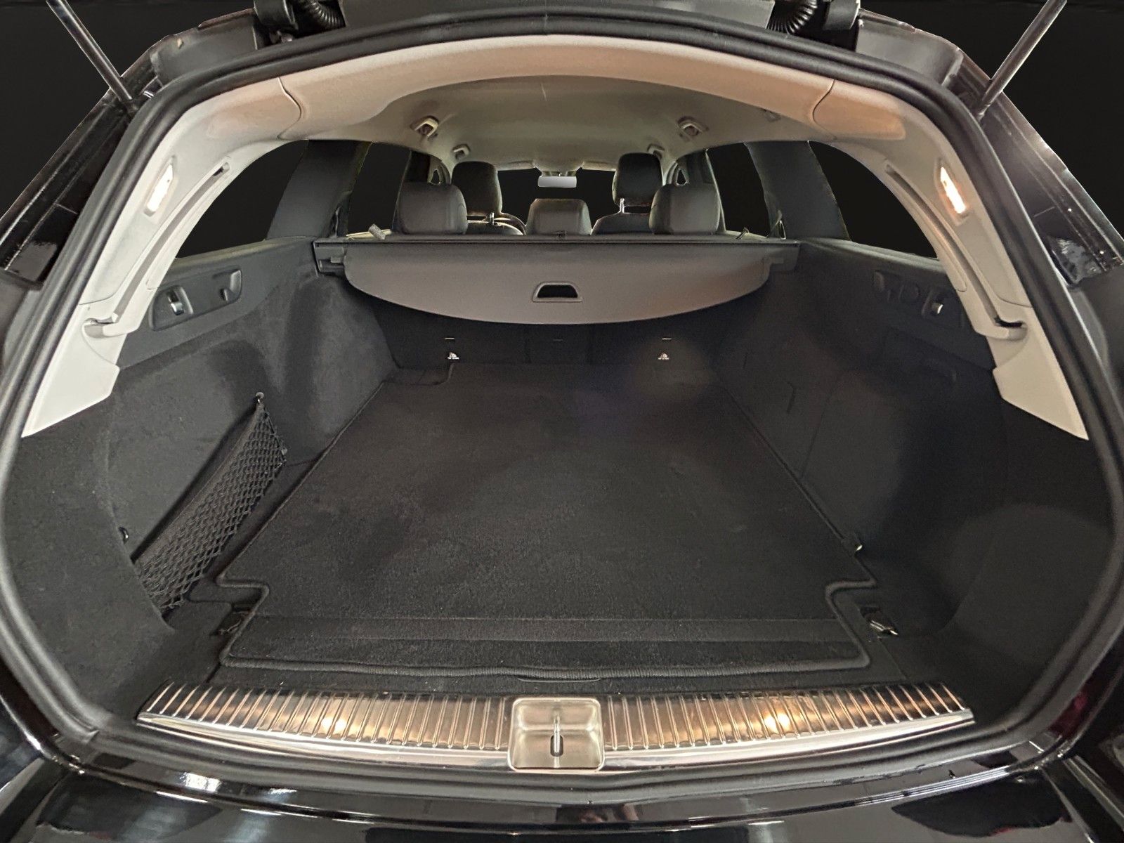 Fahrzeugabbildung Mercedes-Benz E 200 d- T-Modell Automatik/TOP ZUSTAND