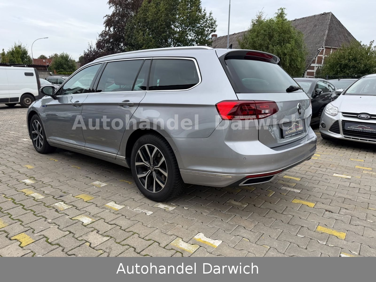 Volkswagen Passat Variant GTE Business 1.Hand S.Heft imagem 2