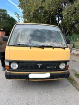 Toyota Hiace - Toyota Hiace: Von Privat