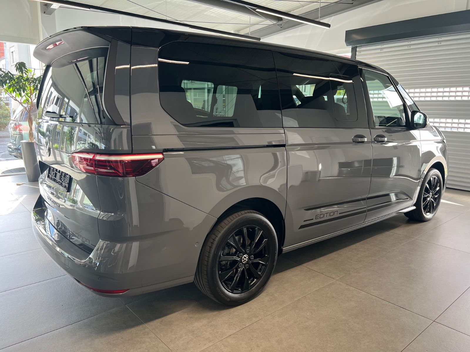 Volkswagen T7 Multivan Edition /  Lang / 5 J. Garantie imagem 2