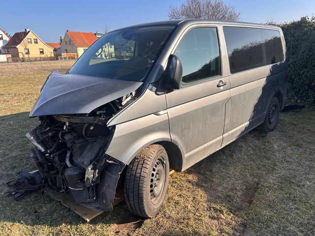 Volkswagen T6 Multivan*DSG*NAVI*7-Sitze*