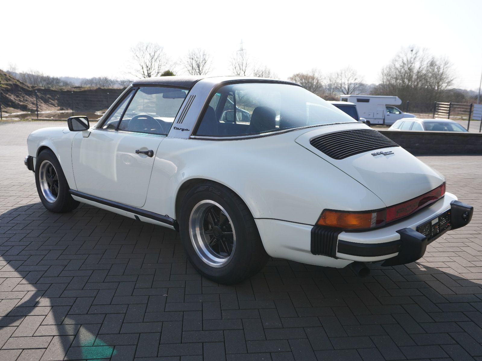 Fahrzeugabbildung Porsche 911 SC Targa