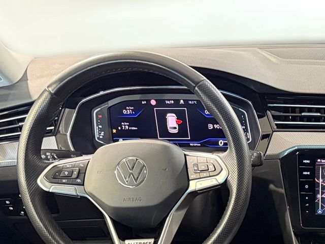 Passat Variant Alltrack 2.0 TDI DSG NAVI+KAMERA+