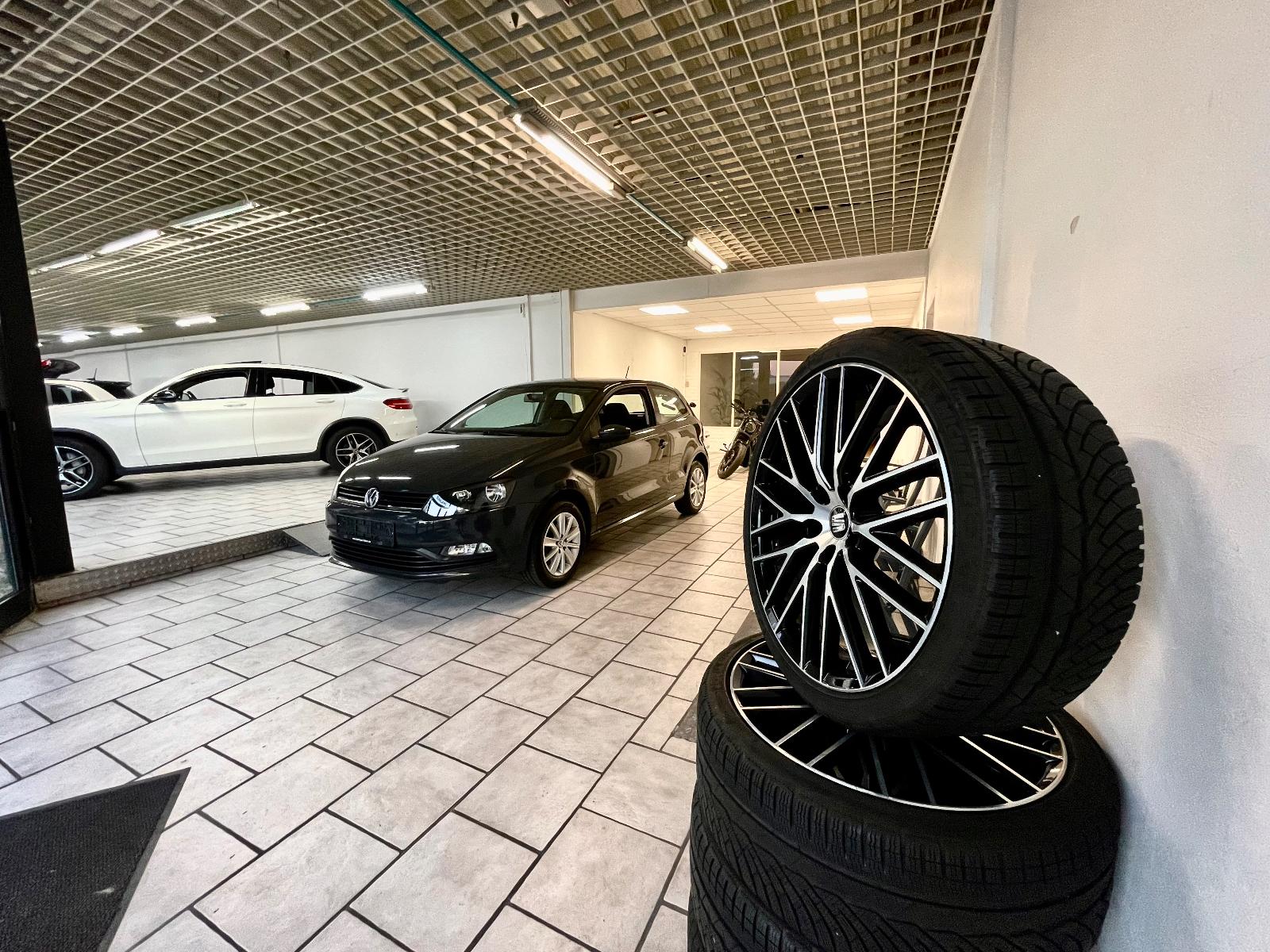showroom-image-bottom