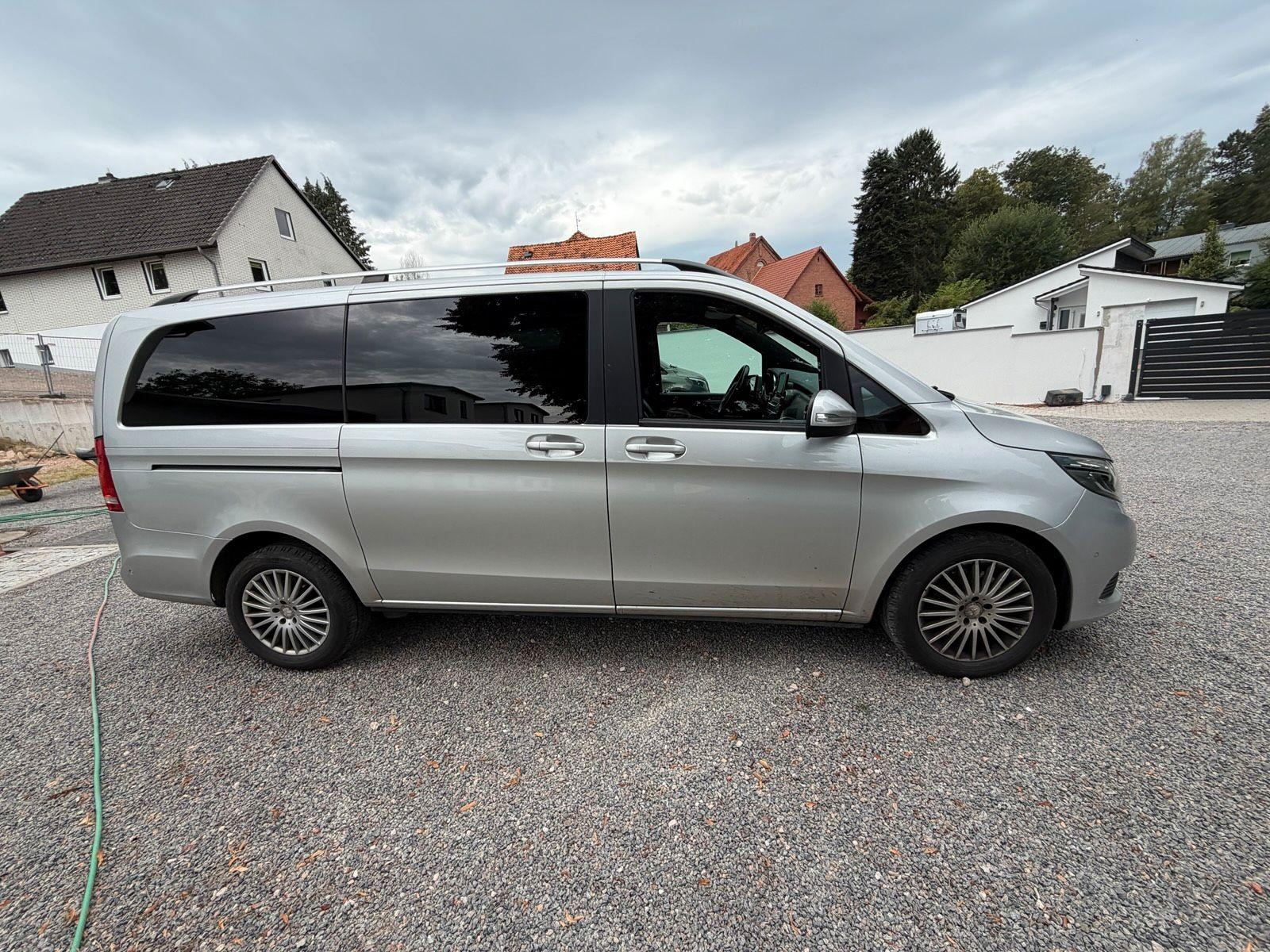 Mercedes-Benz V 250