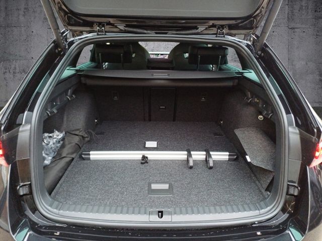 Octavia Combi 1.5 eTSI Sportline DSG/ACC/AHK/KLI