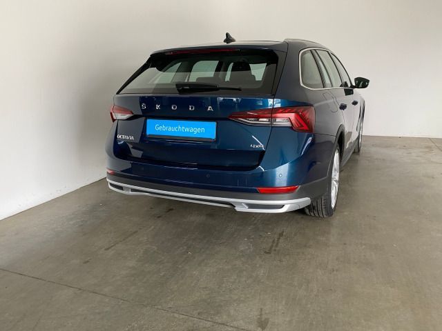 Octavia Combi Scout 2.0 TDI DSG 4x4 AHK+MATRIX