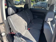 VW Caddy Maxi Style DSG 7-Sitzer - AHK