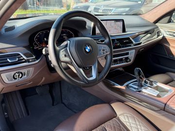BMW 740 - 6