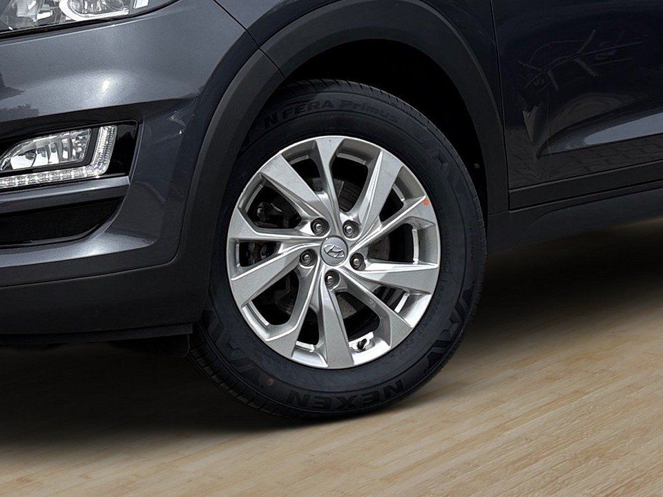 Fahrzeugabbildung Hyundai TUCSON FL 1.6T TREND GARANTIE NAV+KRELL+SHZ+KAME