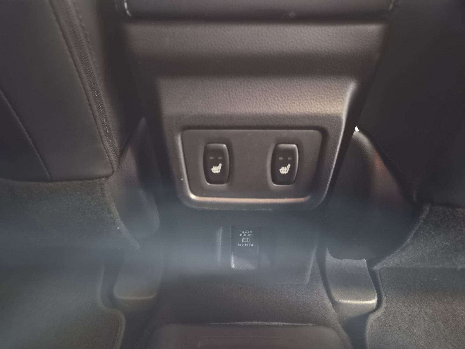 Fahrzeugabbildung Mitsubishi Eclipse Cross / KAMERA / 1. Hand PLUG IN