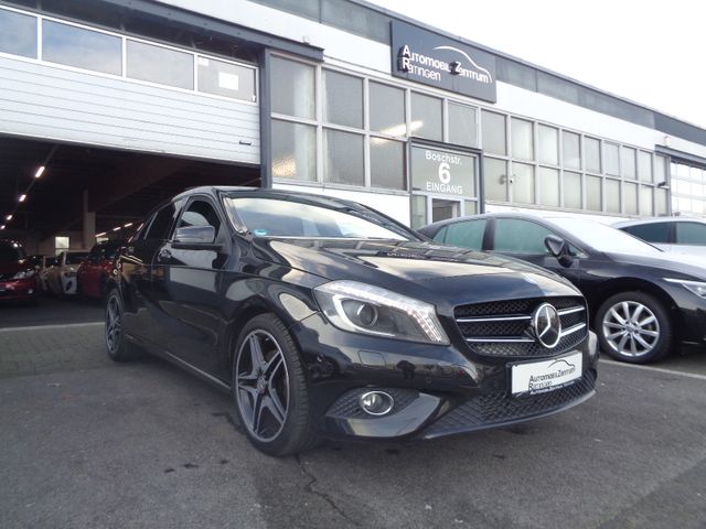 Mercedes-Benz A 200 BlueEff  Urban Night-P.*XENON*PANO*KAM*18"