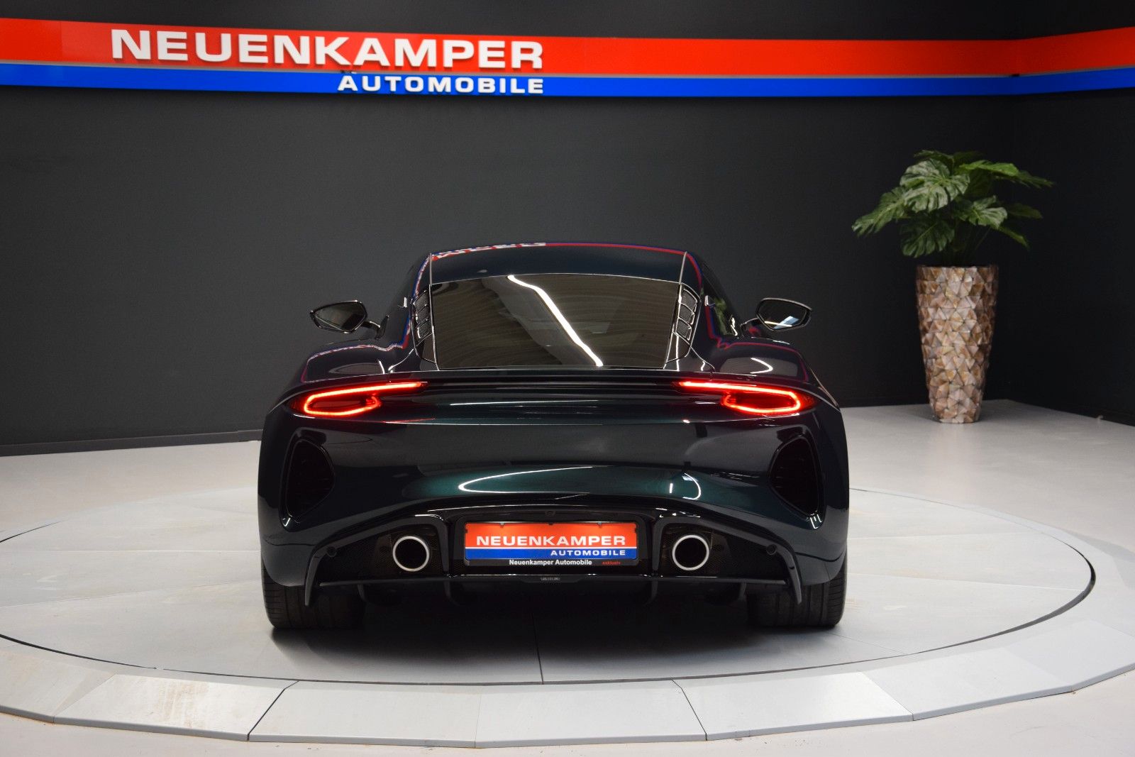 Fahrzeugabbildung Lotus Emira 2.0 Turbo First Edition Leder Konjak