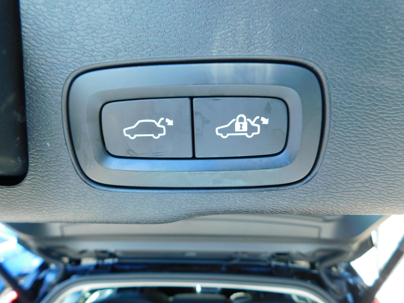 Fahrzeugabbildung Volvo XC60 B4 D Core