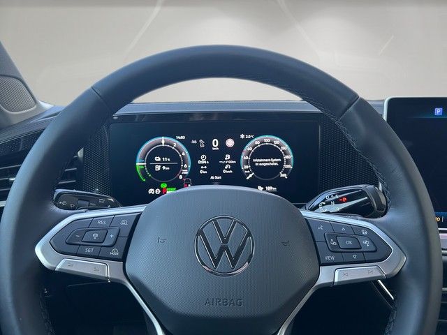 Volkswagen Passat - Bild 16