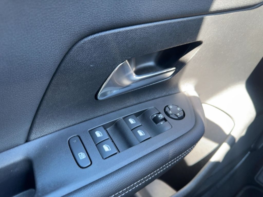 Fahrzeugabbildung Opel Mokka GS NAVI  SITZHEIZUNG  RÜCKFAHRKAMERA