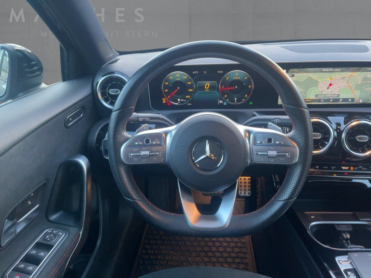 Fahrzeugabbildung Mercedes-Benz A 200 d AMG/Night/Kamera/LED/Navi/18''