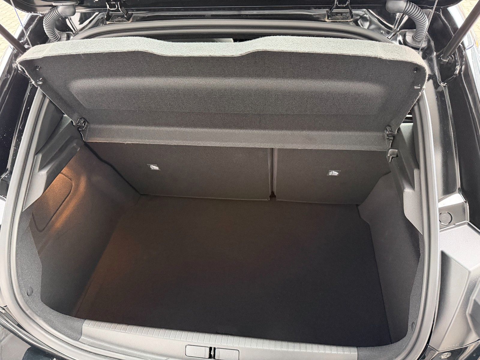 Fahrzeugabbildung Opel Corsa F GS 100PS Automatik/Kamera/ACC!
