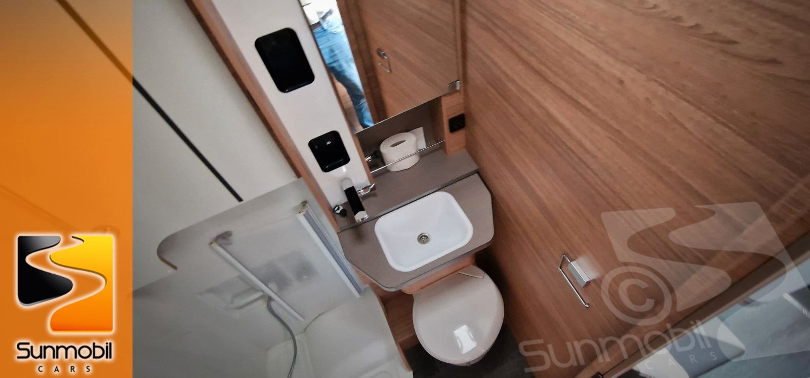 Fahrzeugabbildung Weinsberg X-Cursion 500 MQ Pepper 3200kg Premium Tür