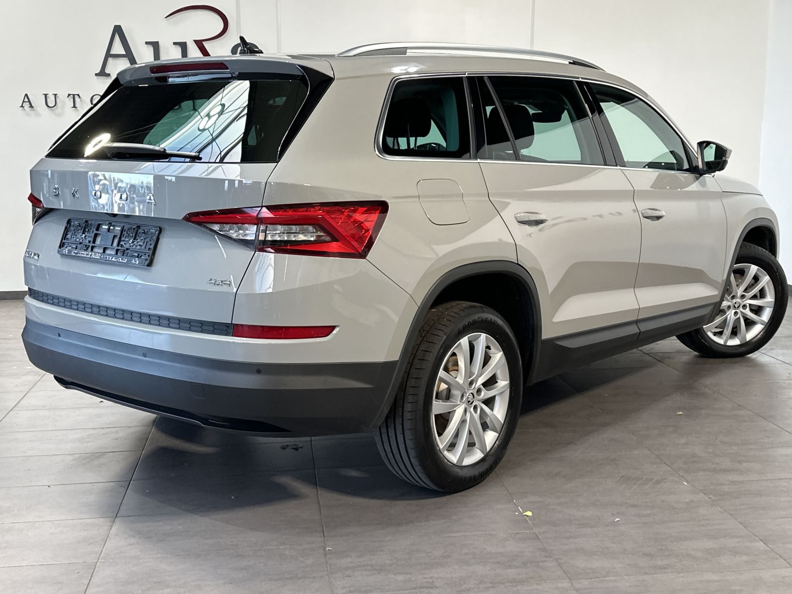 Fahrzeugabbildung SKODA Kodiaq Style 4x4 NAV+LED+AHK+PANO+KAMERA+18ZO+PP