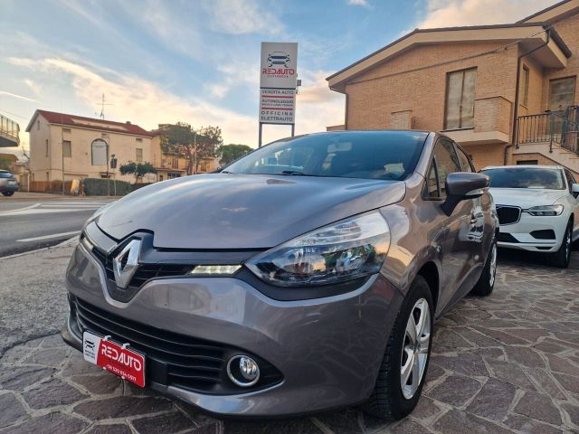 Renault Clio 1.2 75CV 5 porte Live a Metano