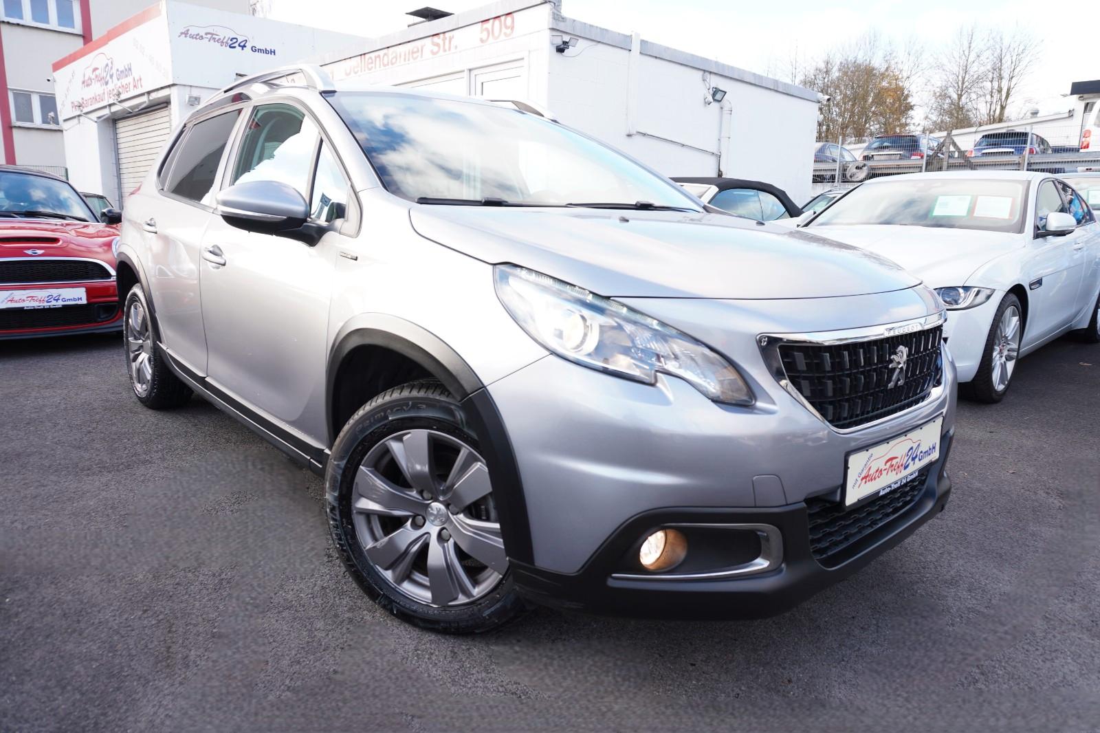 Peugeot 2008 Signature Automatik*Navi*nur 8.425 KM*1.HD