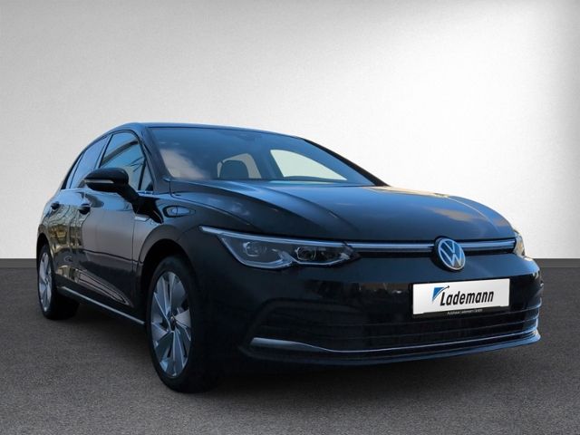 Golf VIII 1.5 eTSI DSG STYLE LED+KAMERA+NAVI+ACC