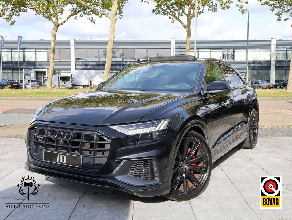 Image of Audi Q8