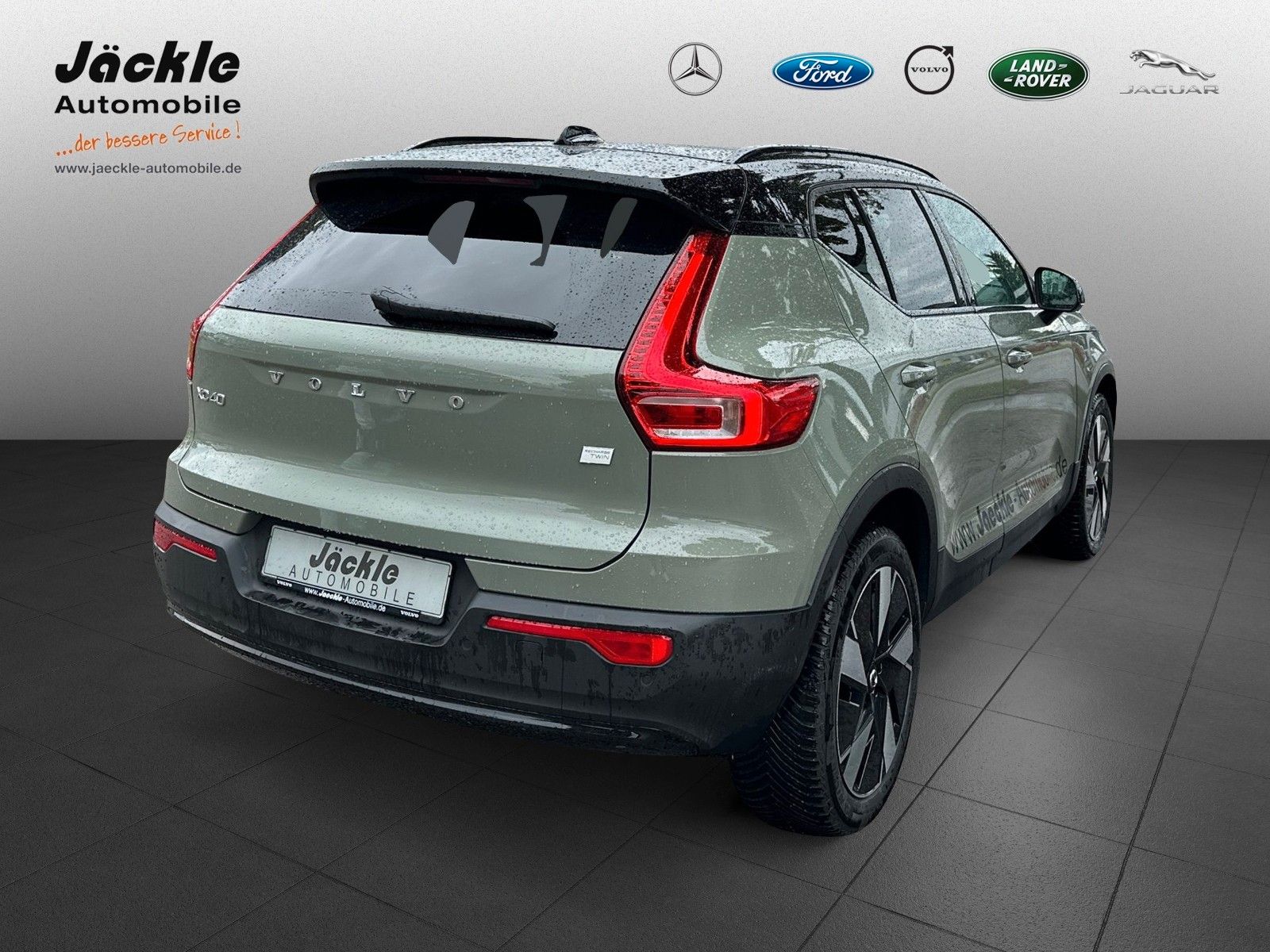Fahrzeugabbildung Volvo XC40 Ultimate Recharge Pure Electric AWD, Panor